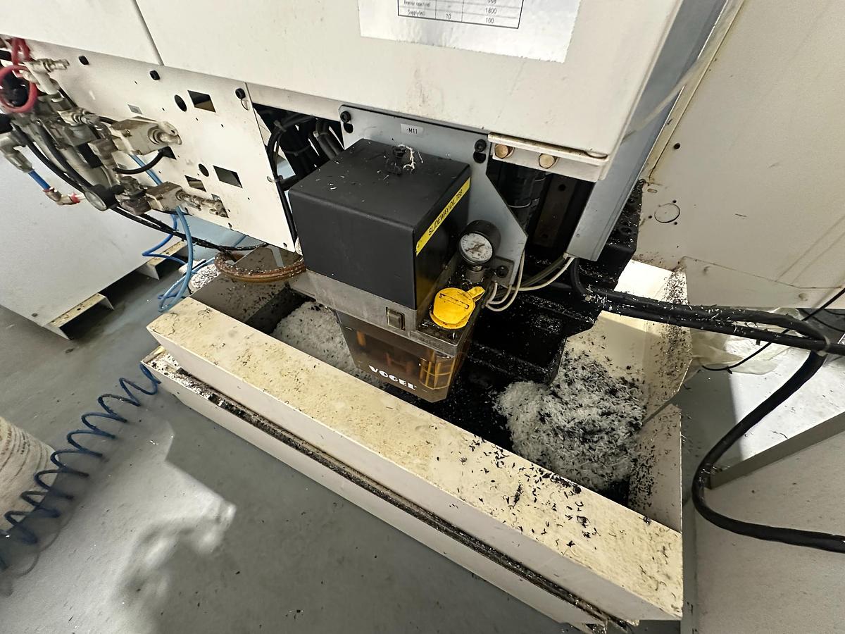 Used Fanuc Robodrill Alpha T21iDL 5-Axis CNC | Nikken 5Ax130FA | BT30