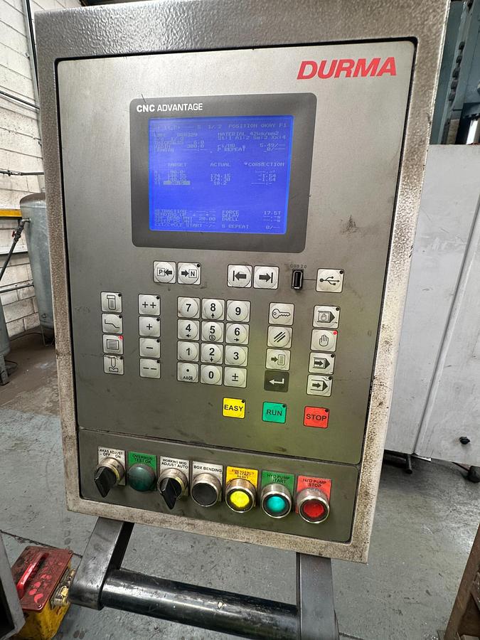 Used 2012 Durma AD-R 37175 CNC Press Brake 175 Ton 3700mm for Sale | Used Machine Tools Ireland