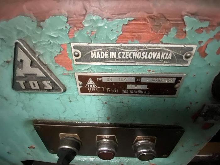 Used TOS SN40A Manual Lathe