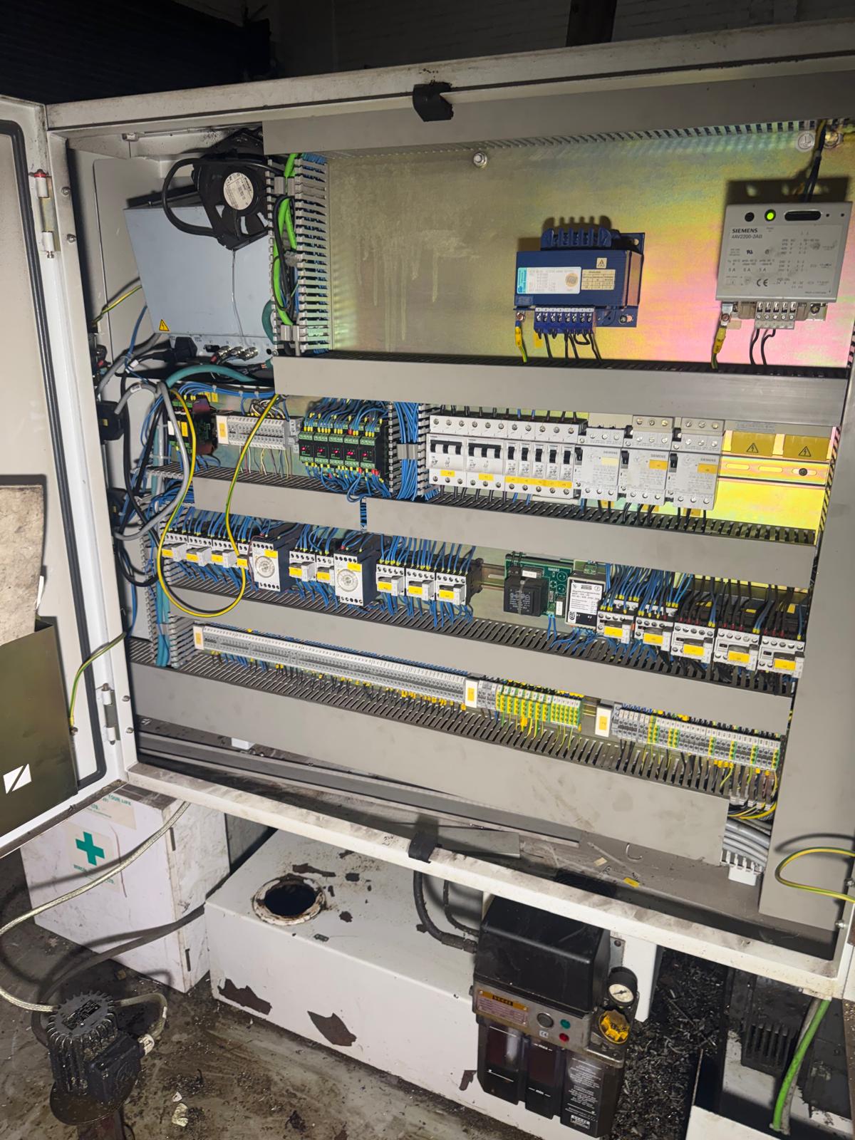 Used 1997 Weiler E35 CNC Lathe | Weiler Control | 54mm Bore