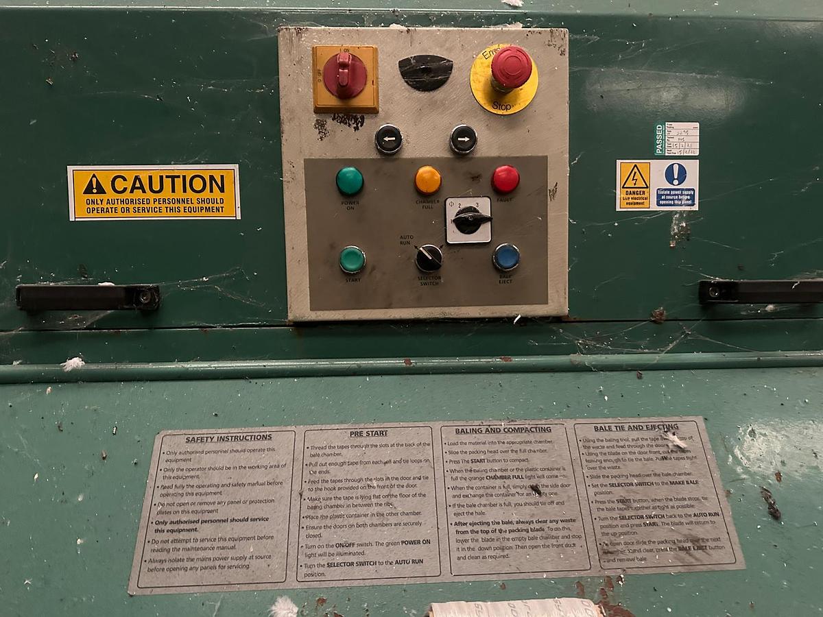 Used 2002 Moovmor Multi Chamber Baler