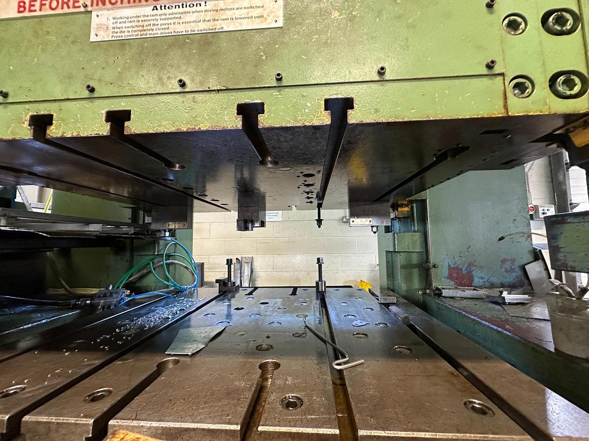 Used 1983 Fritz Müller SDZ 250.6.2 250 Ton Hydraulic Press with Dimeco Coil Line