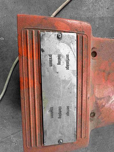 Used 2004 Elumatec EP 124 Corner Crimper