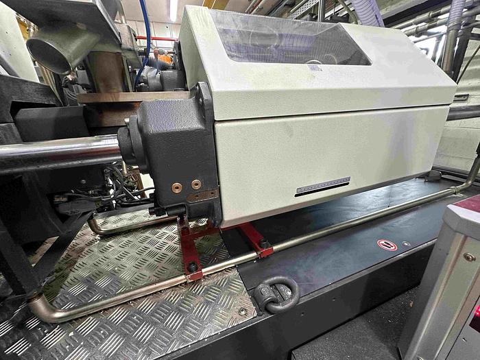 Used 2005 Demag System 60/420-80 Injection Moulding Machine
