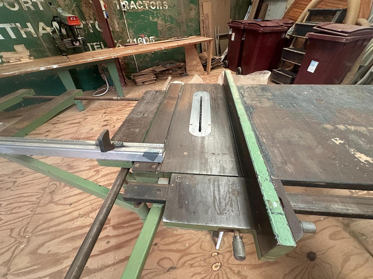 Used 1994 Lazzari CS4 Table Saw with W2500 Sliding Carraige