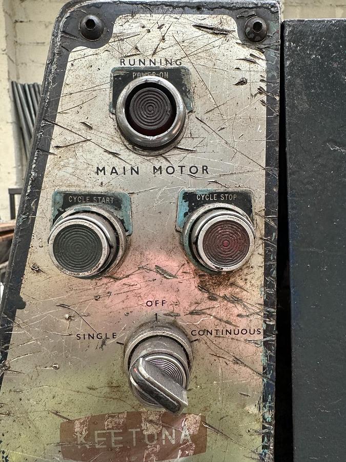 Used Keetona 2.5m x 3mm Mechanical Guillotine