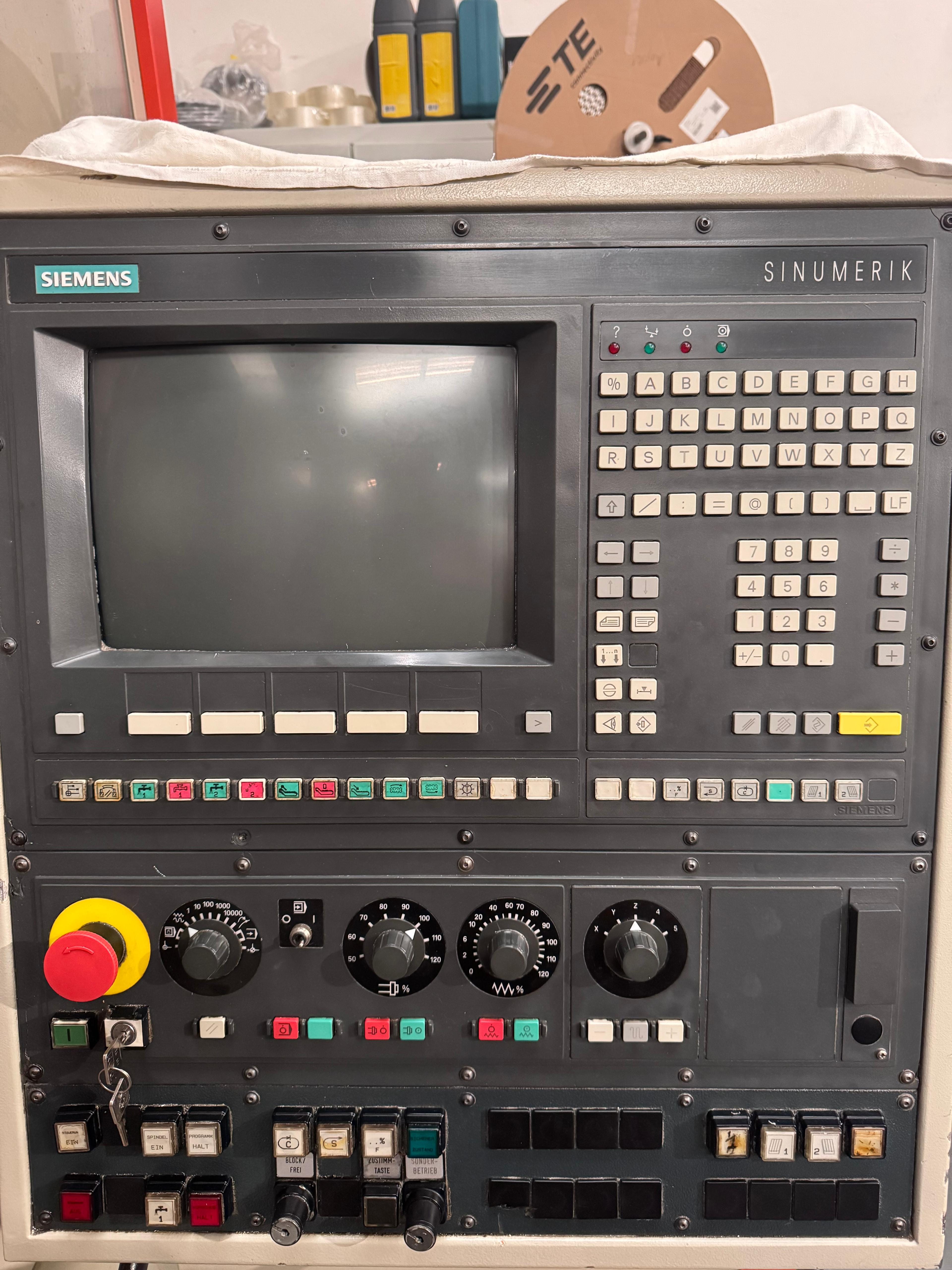 Used Heckler & Koch BA 18 CNC Machining Centre | 4 Axis | Siemens Sinumerik