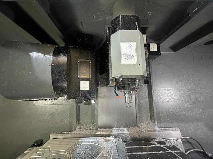 Used 2016 Hurco VMX60SRTi 5 Axis Machining Centre