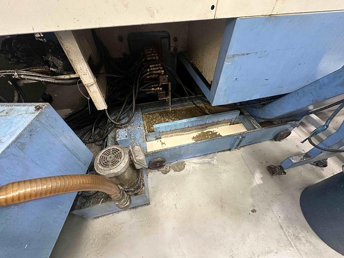 Used 2000 Mazak FJX-250 Vertical Machining Centre