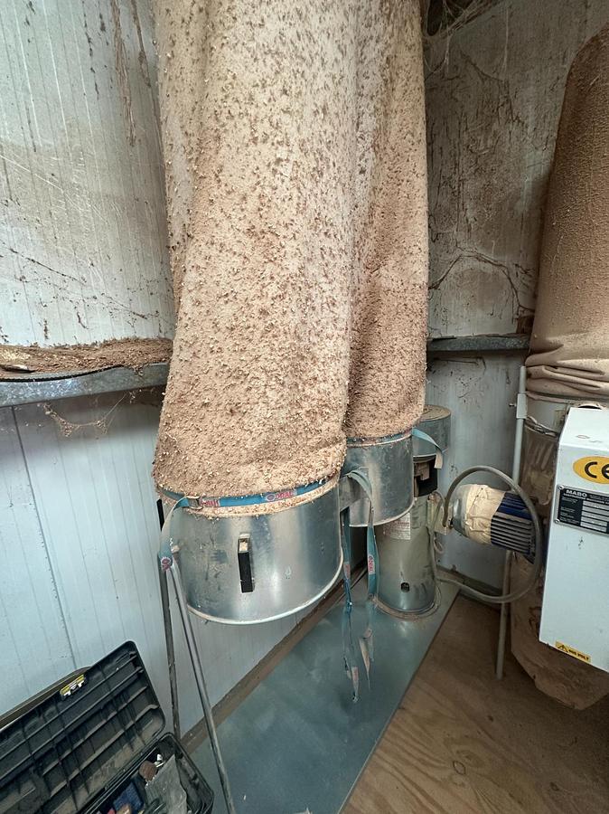Used 2008 Coral CA/2C Dust Extractor