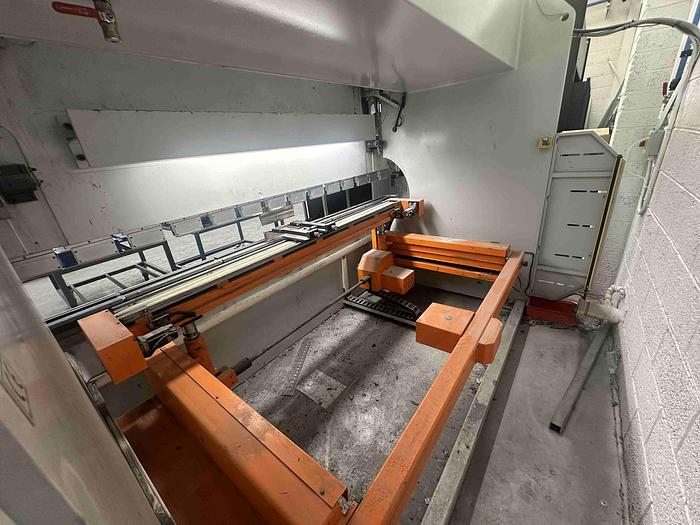 Used 2011 Ermaksan Speed Bend EVO 3100x135 CNC Pressbrake