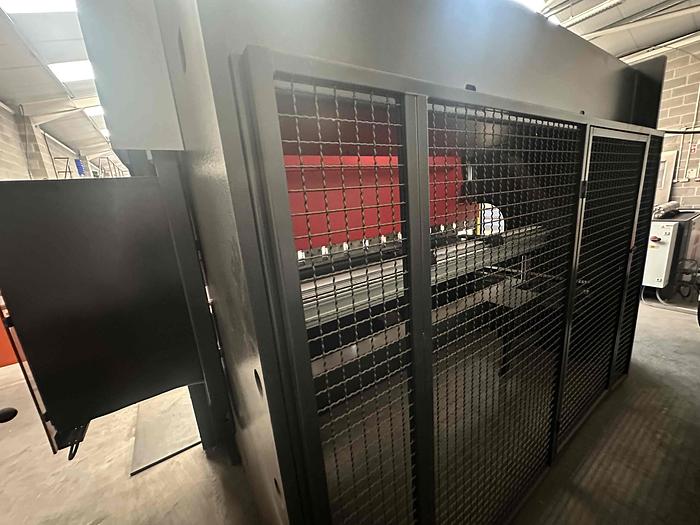 Used Amada HFE 3m x 100T CNC Pressbrake
