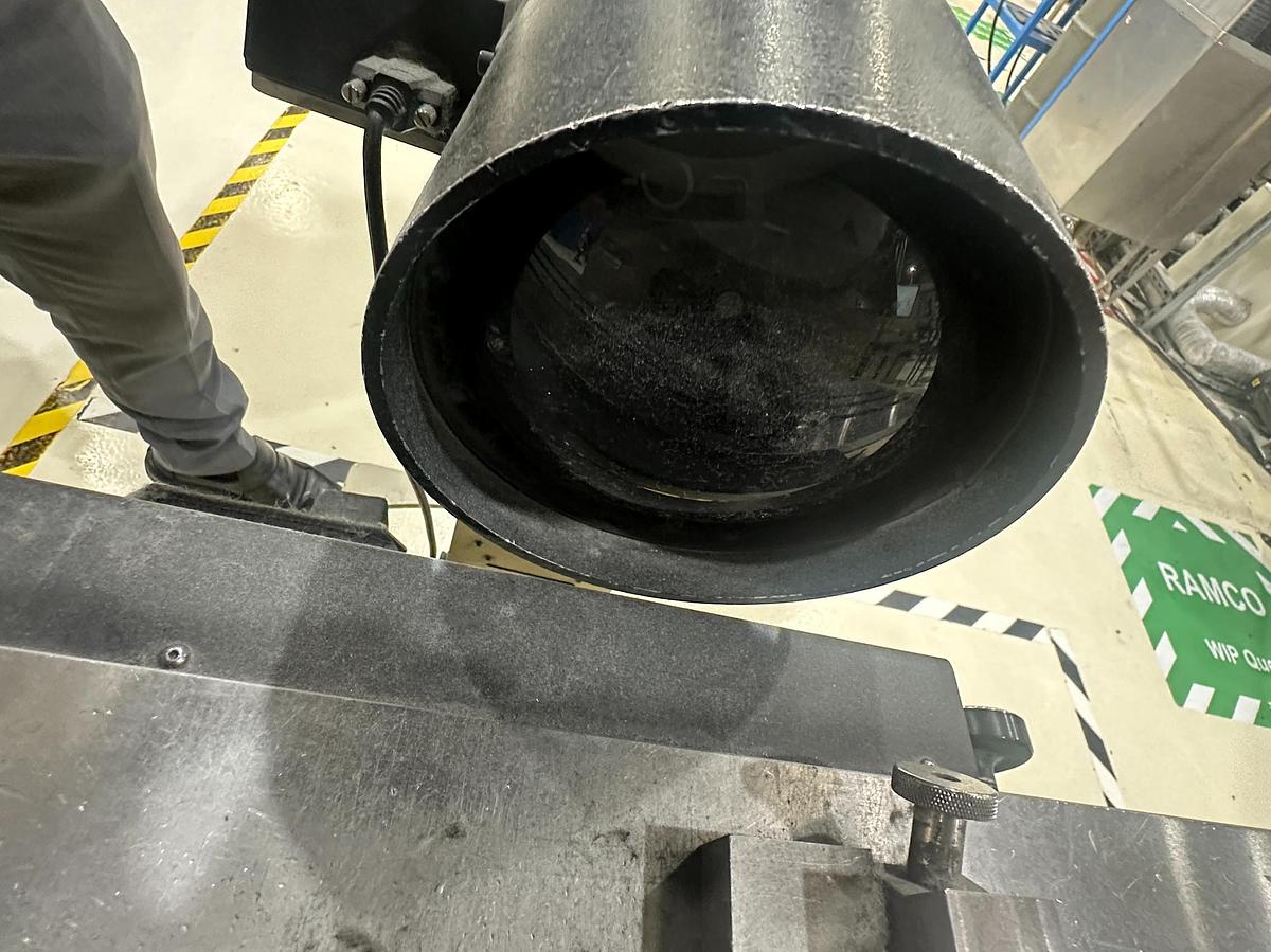 Used S-T Industries Profile Projector 22-2600 – 30" Screen, 5X Mag | UsedMachineToolsIreland.com