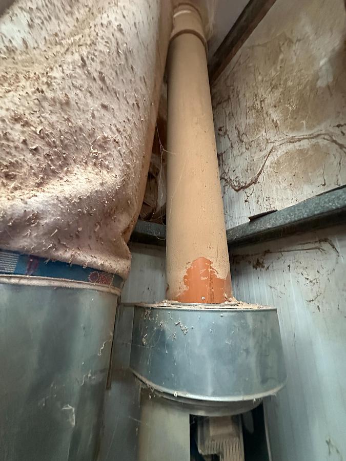 Used 2008 Coral CA/2C Dust Extractor