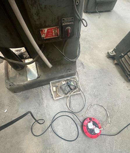 Used Bridgeport Vertical Milling Machine