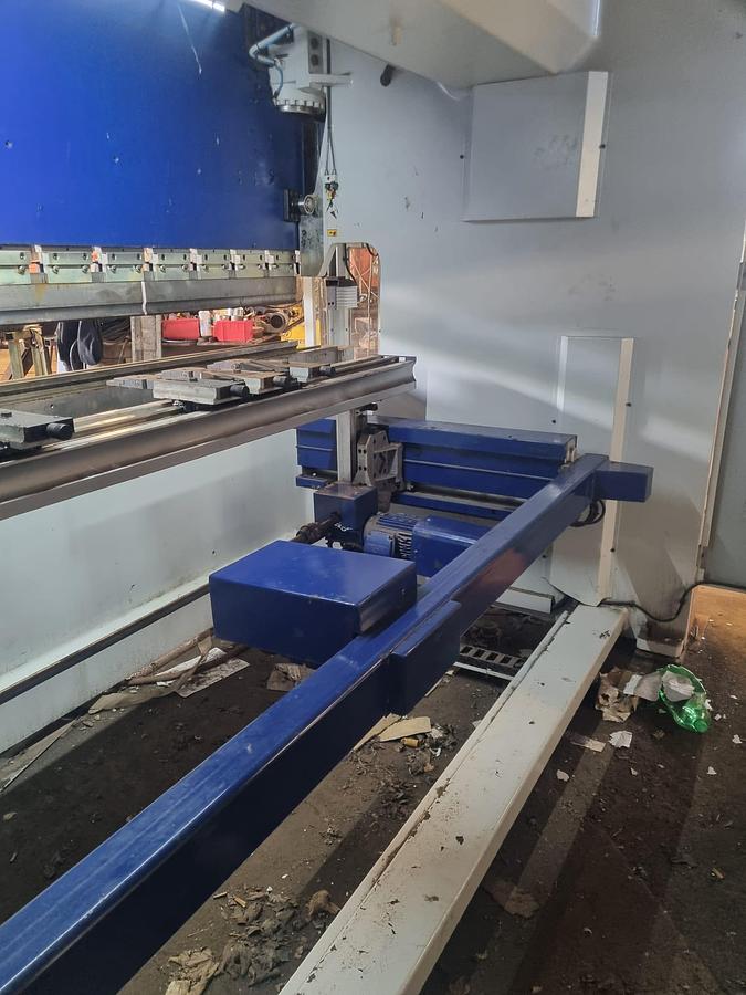 Used 2021 MVD A175-3700 Hydraulic Pressbrake – ESA S660W Graphic CNC Control