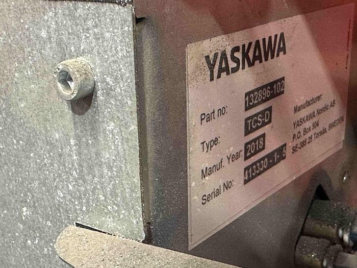 Used 2018 Yaskawa RM2-2000 Welding Cell