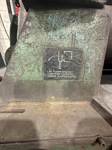 Used 1982 Roundo PS 310 Hydrualic Plate Rolls