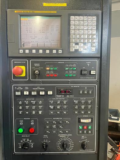 Used 2007 DahLih MCV1020BA Vertical Machining Center