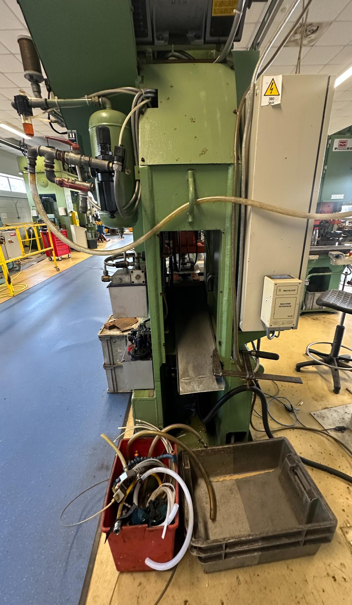 Used 2000 Presse Ross 40V-4 40 Ton Mechanical Press with Soprem Decoiler