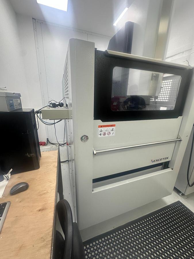 Used 2023 Excetek ED400C CNC Die Sink EDM Machine