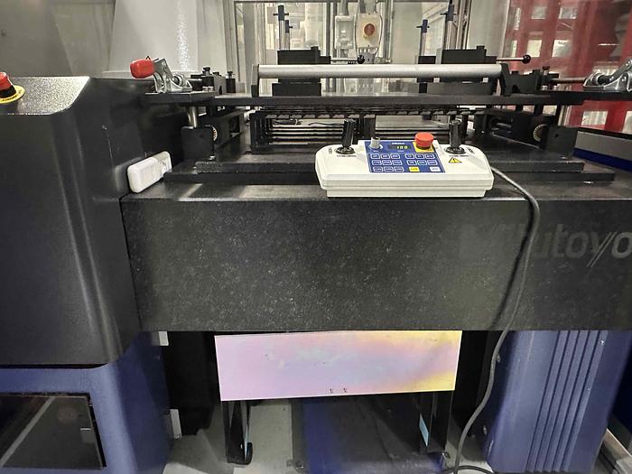Used 2014 Mitutoyo Crysta-Apex S776 CNC Co-Ordinate Measuring Machine
