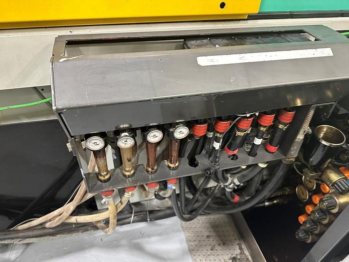 Used 2001 Arburg Allrounder 570C Injection Moulding Machine