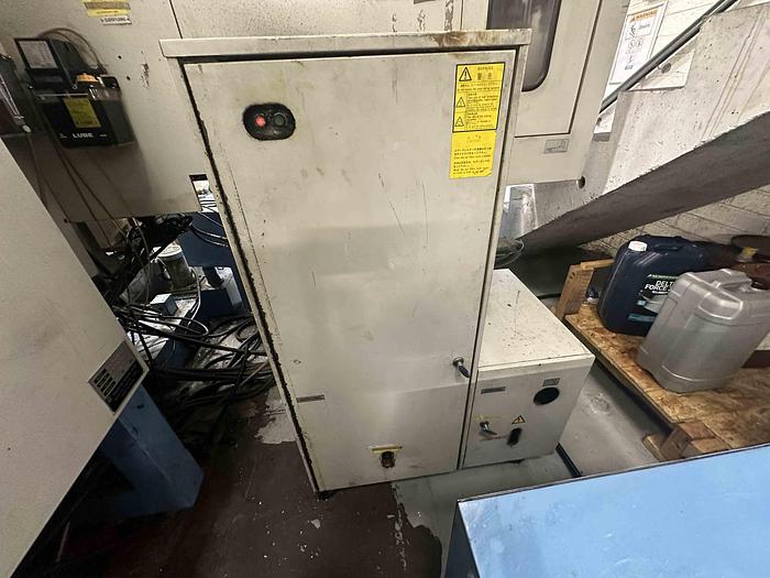 Used 2000 Mazak FJX-250 Vertical Machining Centre