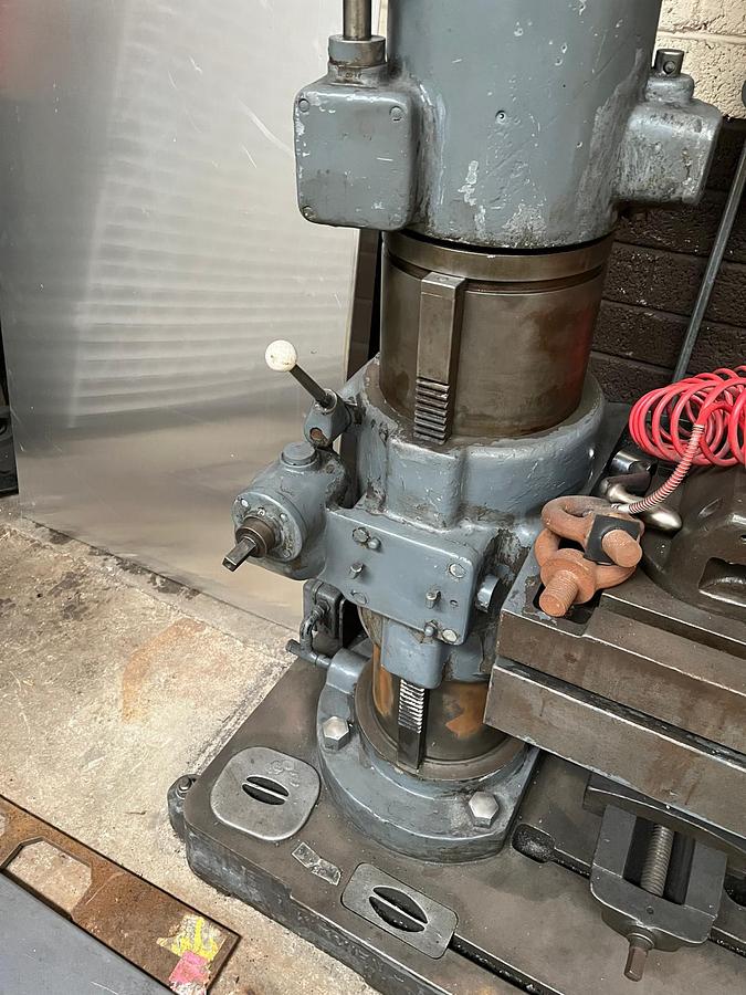 Used Kitchen & Walker 45″ T2 Radial Drill For Sale | Heavy Duty Radial Arm Drill