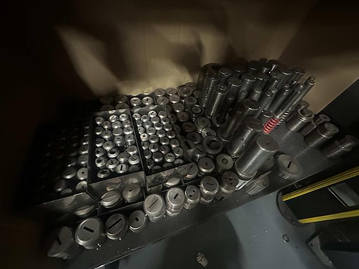 Used 2001 Amada Europe 255 Punching Machine