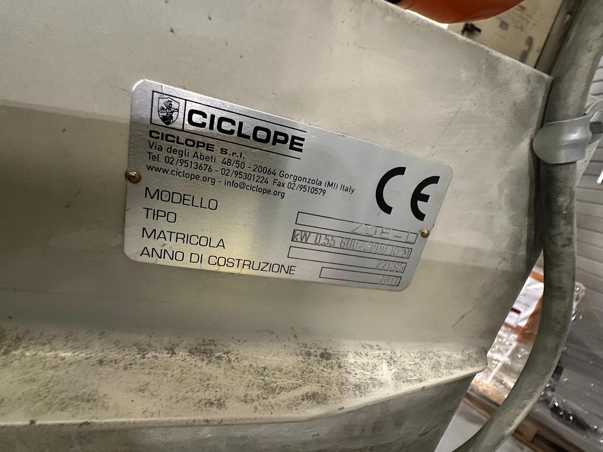 Used 2017 Ciclope ZOE-L High-Speed Belt Polishing Machine – Very Good Condition
