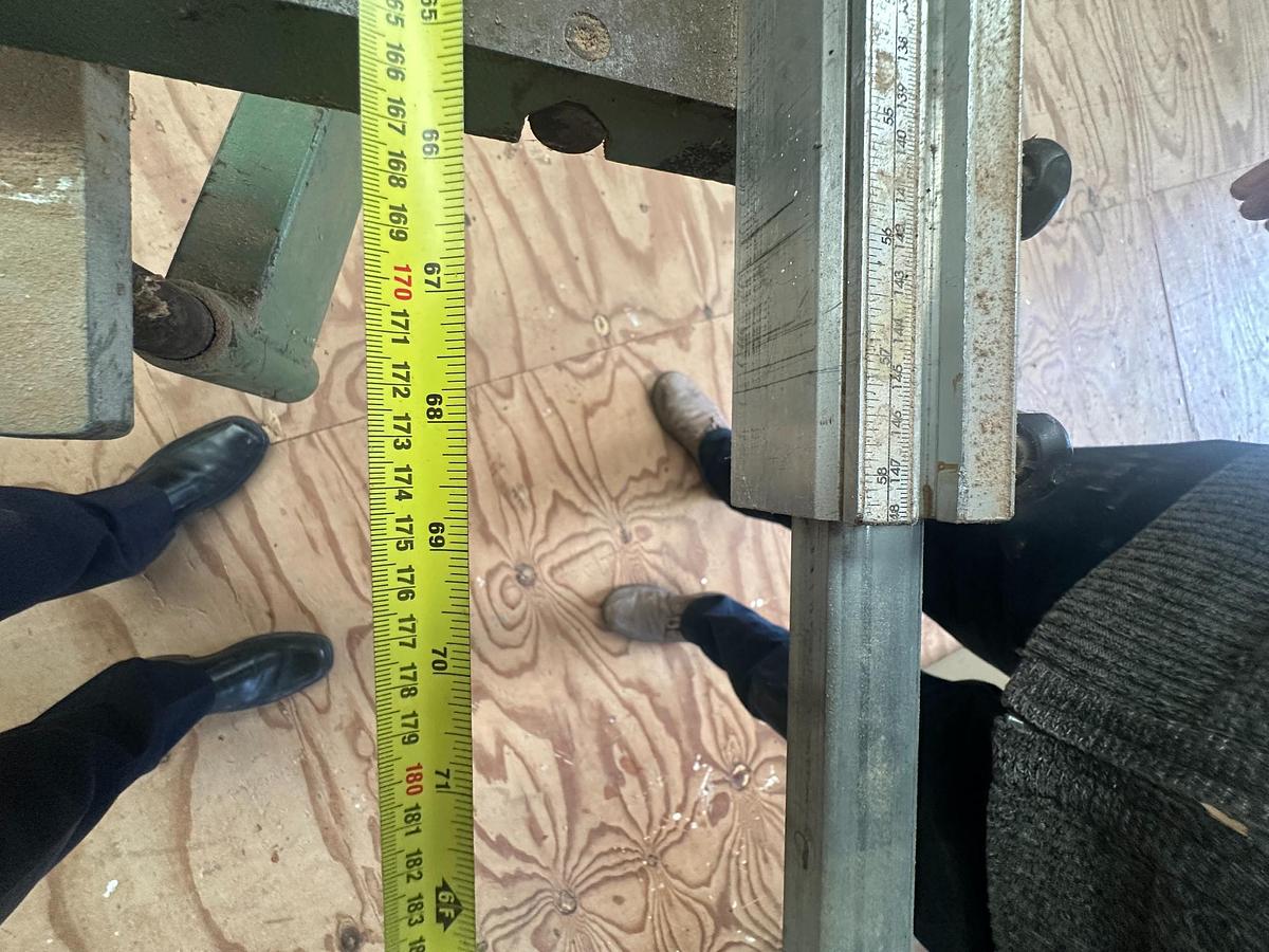 Used 1994 Lazzari CS4 Table Saw with W2500 Sliding Carraige