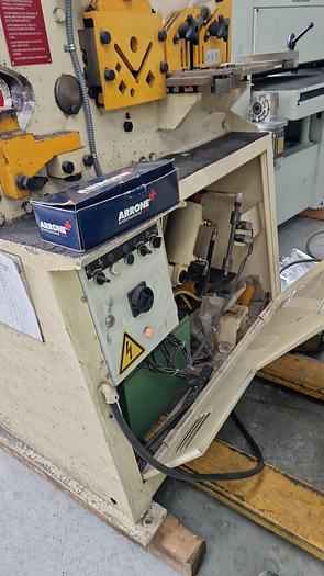 Used 2004 Geka Minicrop Ironworker