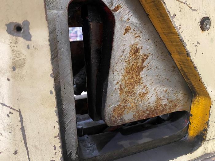 Used Geka HydraCrop 110/SD Ironworker