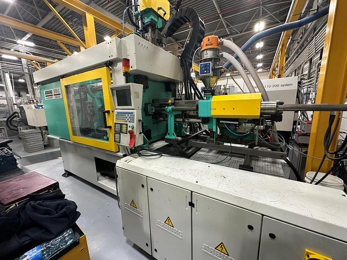Used 2001 Arburg Allrounder 570C Injection Moulding Machine