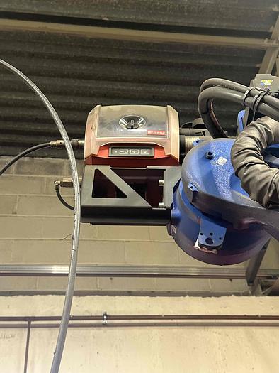 Used 2018 Yaskawa RM2-2000 Welding Cell