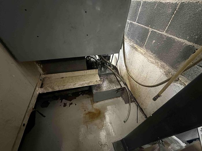 Used 1997 Fadal VMC 8030HT Model 907-1 Vertical Machining Centre