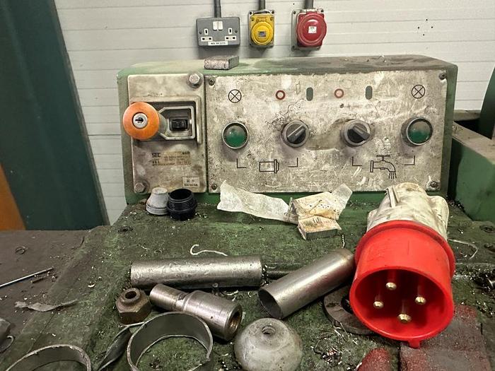 Used YMT(Yunnan Machine Tools) CY - S1760G Gap Bed Manual Center Lathe