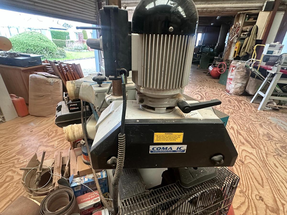 Used 2005 Griggio T220 Spindle Moulder with Comatic AF/34 Feeder