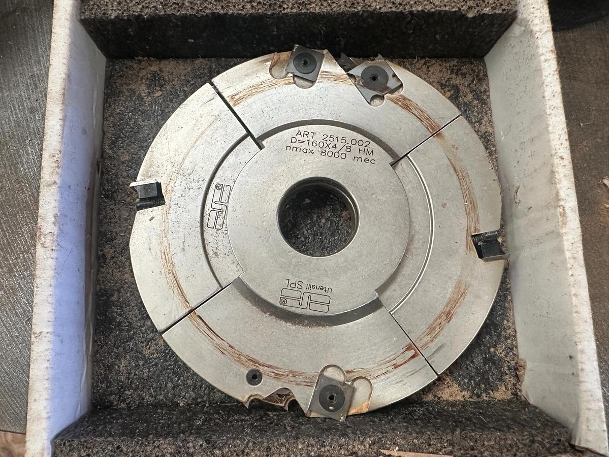 Used 2005 Griggio T220 Spindle Moulder with Comatic AF/34 Feeder