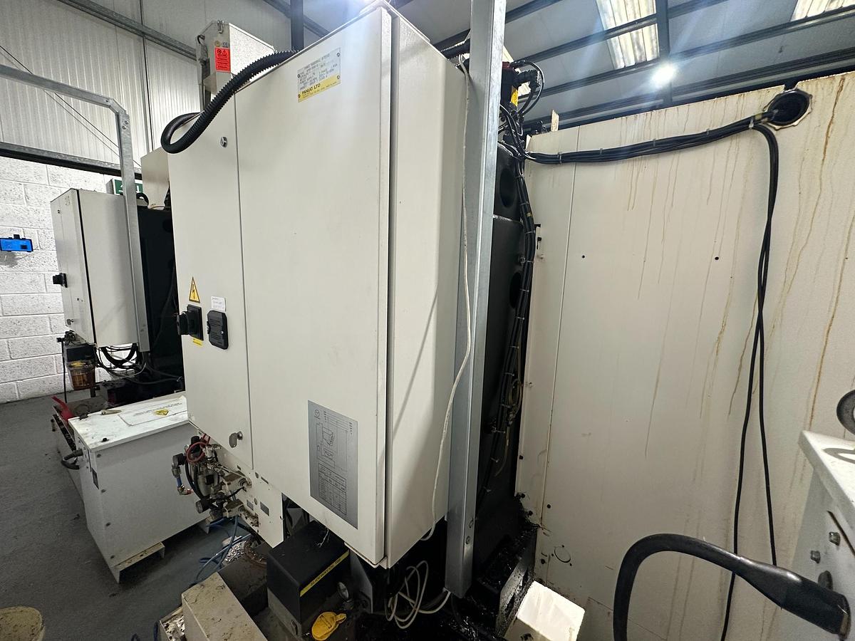 Used Fanuc Robodrill Alpha T21iDL 5-Axis CNC | Nikken 5Ax130FA | BT30