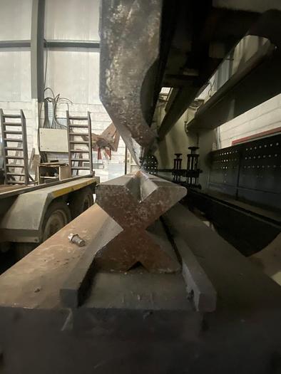 Used 2004 Durmazlar HAP30160 NC Pressbrake