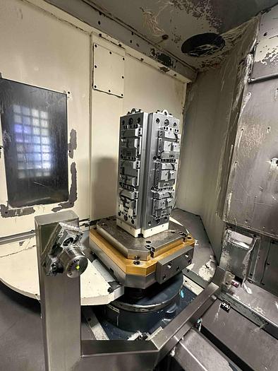 Used 2002 Makino A51 Horizontal Machining Centre
