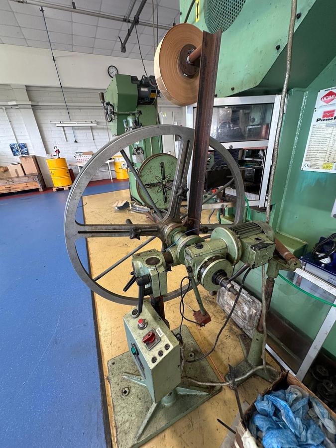 Used 1999 Presse Ross 40V-4 40 Ton Mechanical Press for Sale