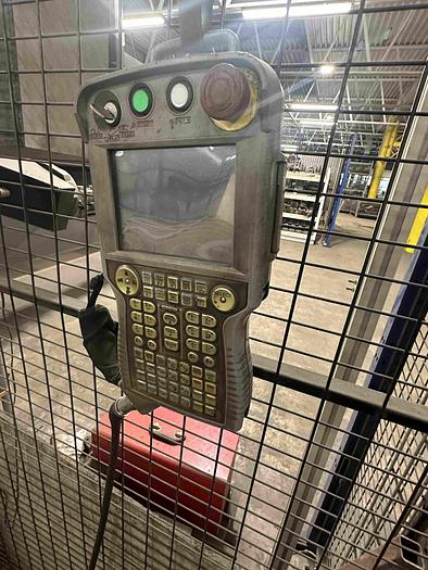 Used 2018 Yaskawa RM2-2000 Welding Cell