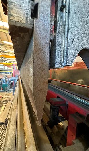 Used 1999 Edwards Pearson PR10 200/4100 CNC Pressbrake