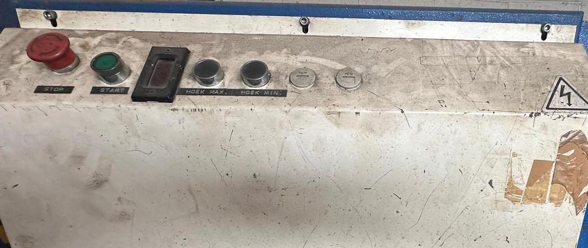 Used 1994 Haco TS0 3 x 6 Guillotine Shear
