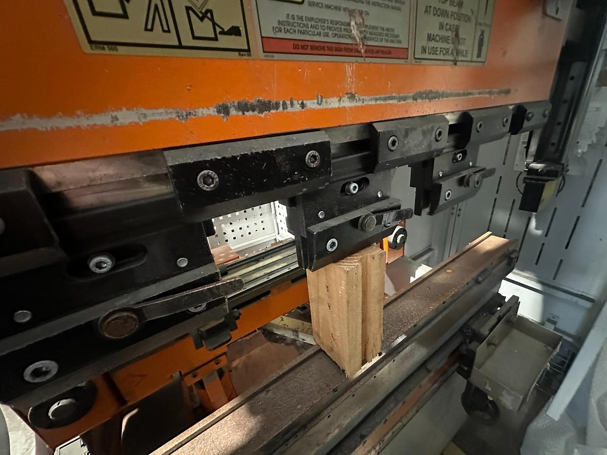 Used Used 2016 Ermaksan Speed-Bend Pro 1270 x 40 CNC Press Brake | 6 Axis