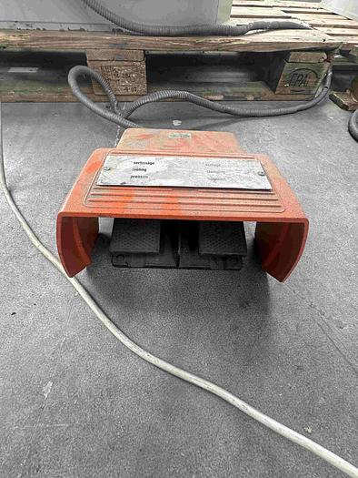 Used 2004 Elumatec EP 124 Corner Crimper