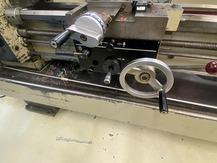 Used Harrison M350 Manual Lathe